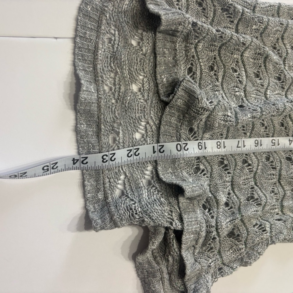 Maurices Gray Open Knit Lightweight Sweater Size Large - Picture 8 of 10